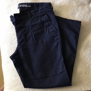 Gap Khakis Ladies Boyfriend Capri pants